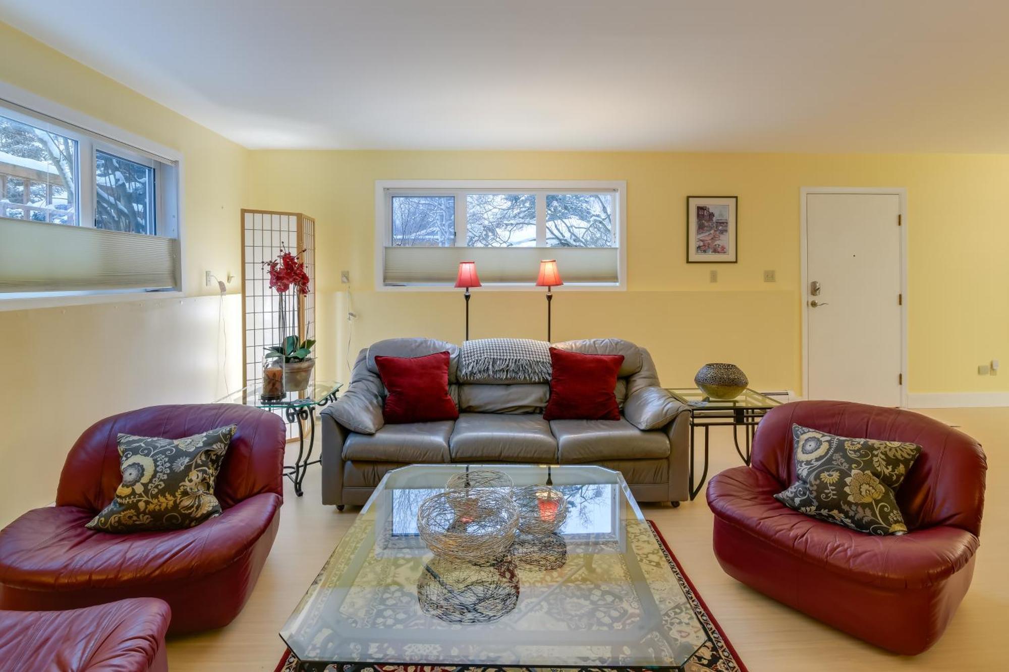 Anchorage Vacation Rental Near Coastal Trail! Exterior photo