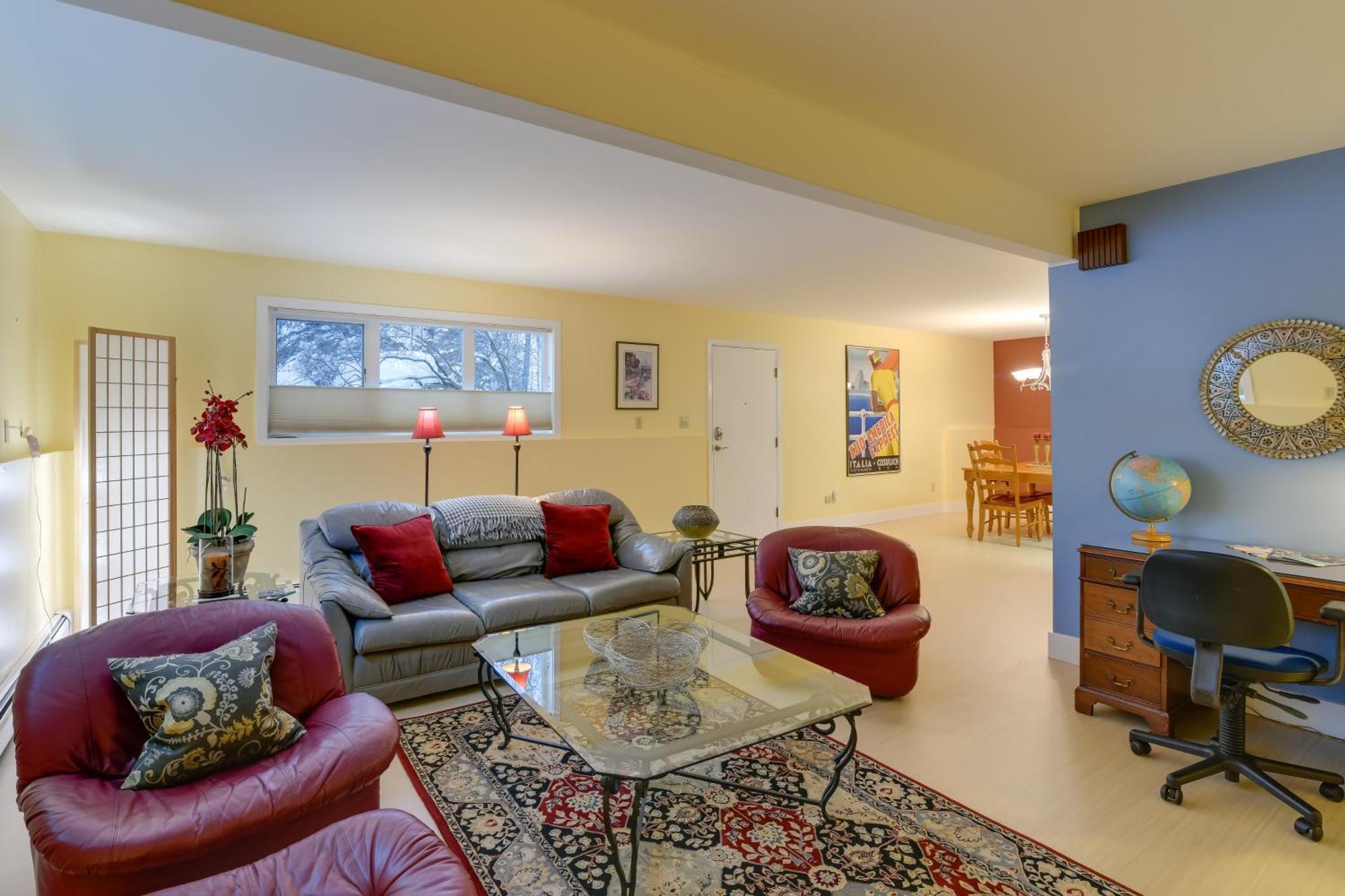 Anchorage Vacation Rental Near Coastal Trail! Exterior photo